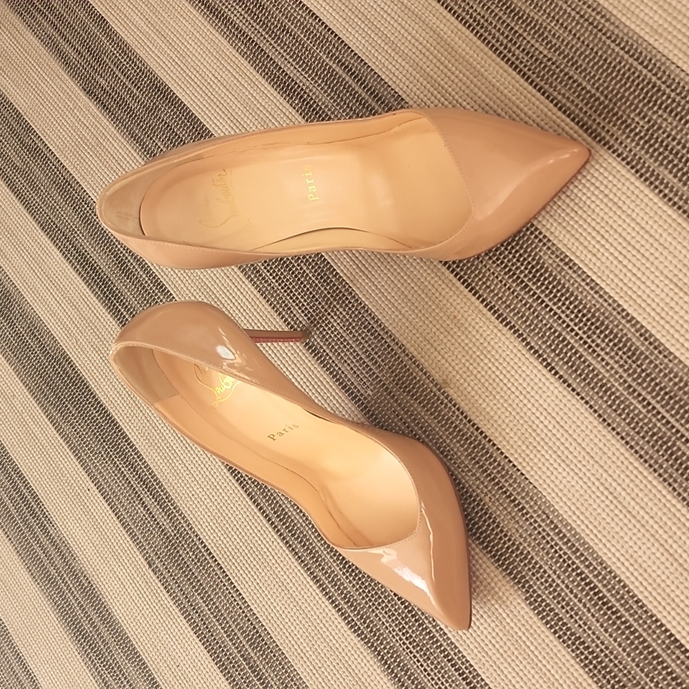 Christian Louboutin Beige Heels size 36.5 size 6 1/2